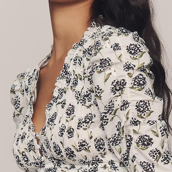 Anthropologie Black and White Floral Smocked Top - Picture 4 of 6